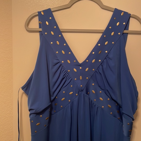 Powerful Blue Dress! Like New! - Picture 2 of 5